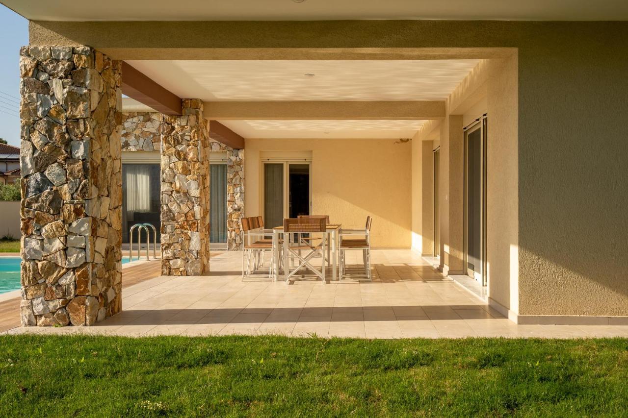 Kalisun Exclusive Villas Nea Kallikrateia Екстериор снимка