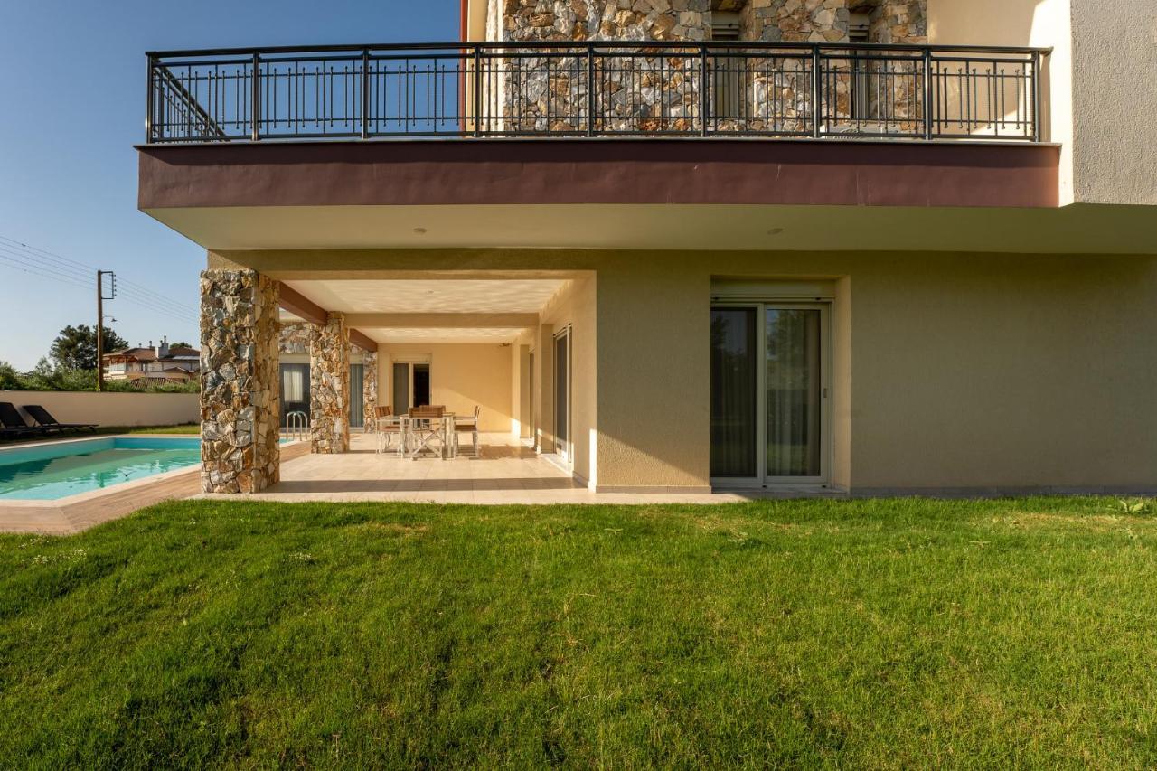 Kalisun Exclusive Villas Nea Kallikrateia Екстериор снимка